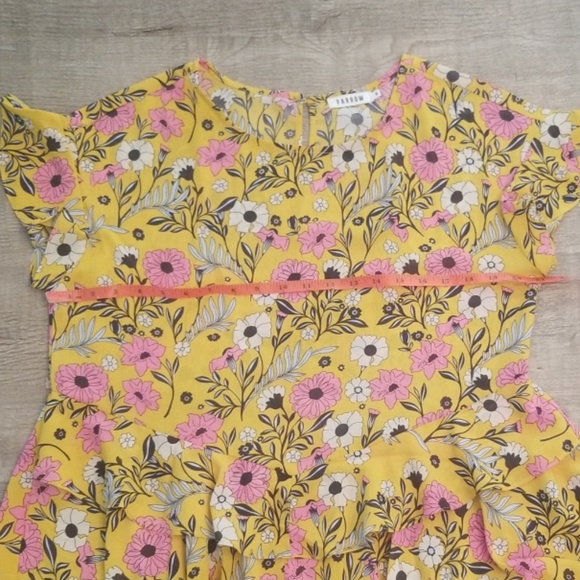 Farrow Floral Shift Dress - Size M - Picture 7 of 8